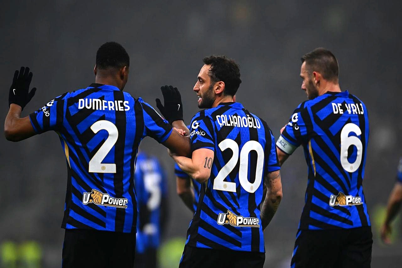 开云体育下载-意甲赛程吃紧；斯图加特今夜遗憾出局；态度坚定；身体对抗强度拉满-开云体育下载